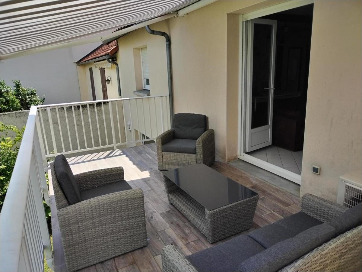 Belle Vue Apartment Millau Bagian luar foto